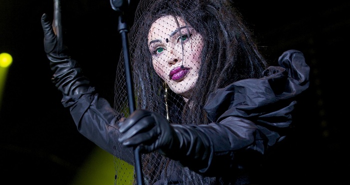 10 LGBT e aliados LGBT que morreram em 2016: Pete Burns