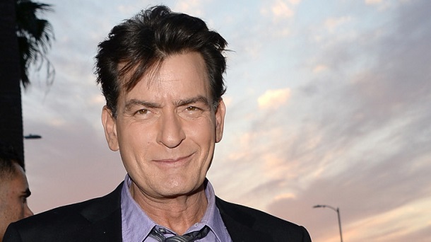 5 famosos que têm HIV (soropositivos): Charlie Sheen