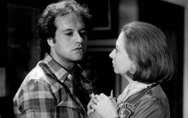 Denis Carvalho e Fernanda Montenegro em 'Brilhante'