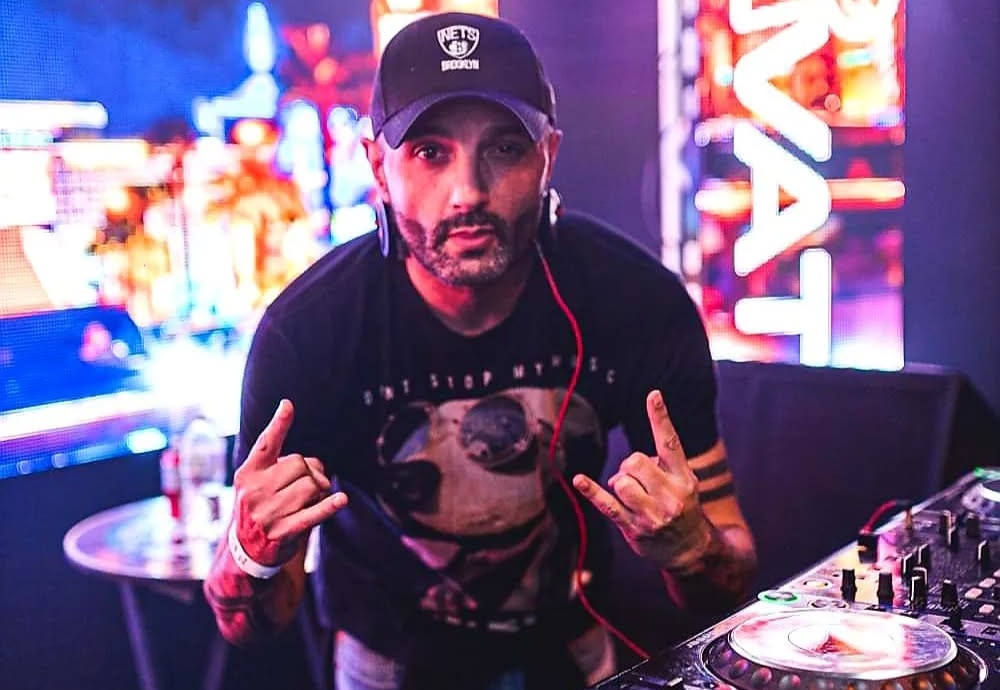 Morre DJ Andre Martin, famoso na cena gay de São Paulo